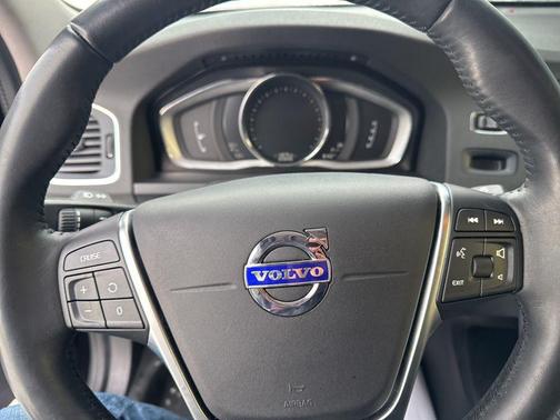 2018 Volvo S60 T5 Dynamic