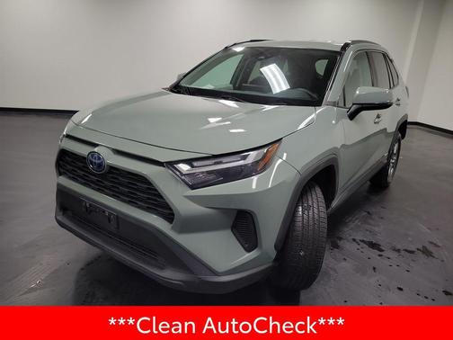2022 Toyota RAV4 Hybrid XLE