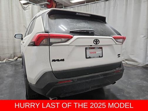 2025 Toyota RAV4 XLE