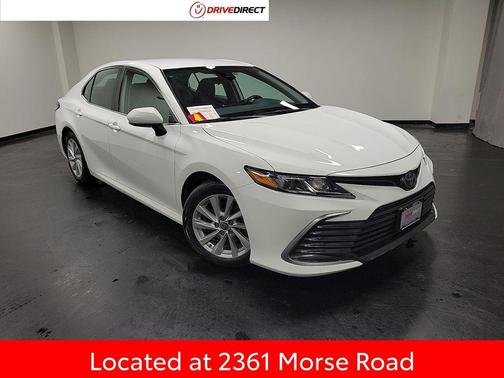 2022 Toyota Camry LE