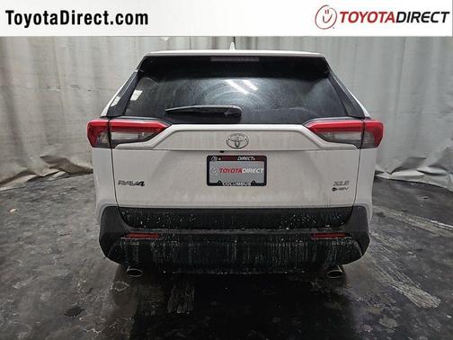 2025 Toyota RAV4 Hybrid XLE