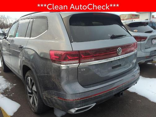 2024 Volkswagen Atlas 2.0T SE w/Technology