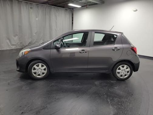 2017 Toyota Yaris L