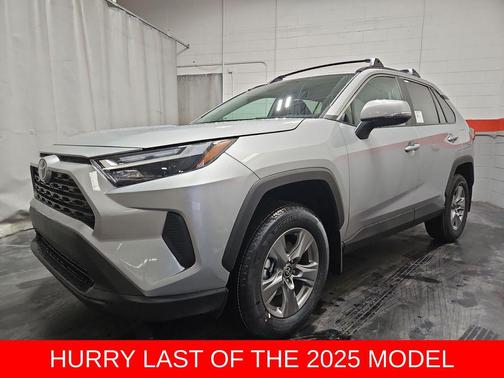 2025 Toyota RAV4 XLE