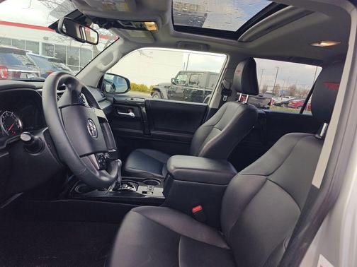 2022 Toyota 4Runner TRD Off Road Premium