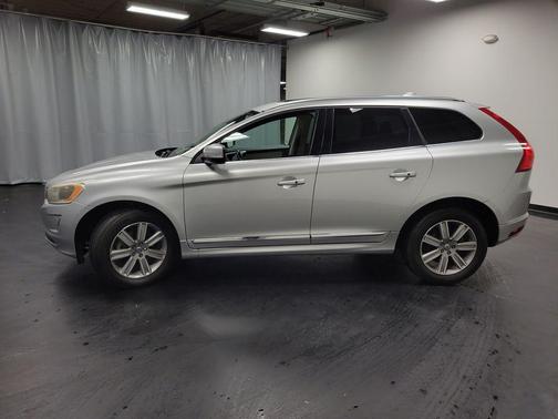 2017 Volvo XC60 T5 Inscription
