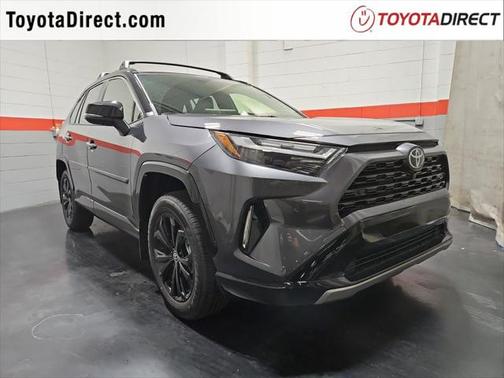 2025 Toyota RAV4 Hybrid SE