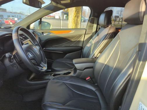 2018 Lincoln MKC Reserve