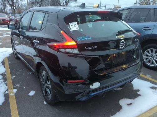 2021 Nissan Leaf SV PLUS 62 kWh