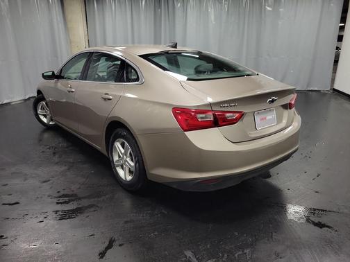 2022 Chevrolet Malibu 1LS