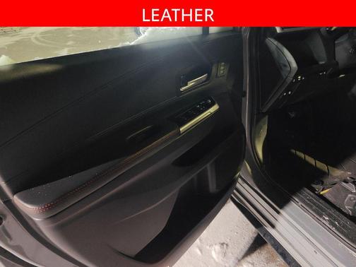 2025 Toyota Sienna XSE 7 Passenger