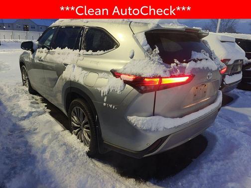 2021 Toyota Highlander Platinum