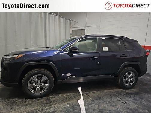 2025 Toyota RAV4 Hybrid XLE