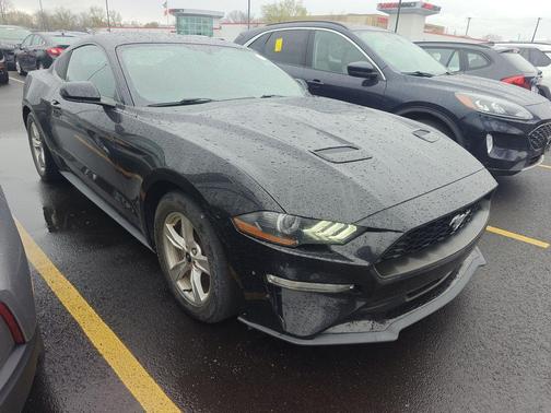 2020 Ford Mustang EcoBoost
