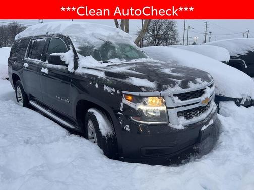 2017 Chevrolet Suburban LT