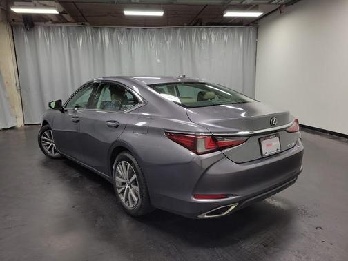 2019 Lexus ES 350 Base