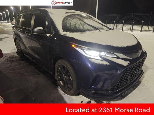 2023 Toyota Sienna XSE 7 Passenger