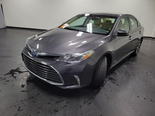 2018 Toyota Avalon Hybrid XLE Plus