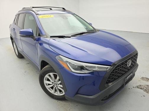 Blue Crush Metallic 2022 Toyota Corolla Cross LE