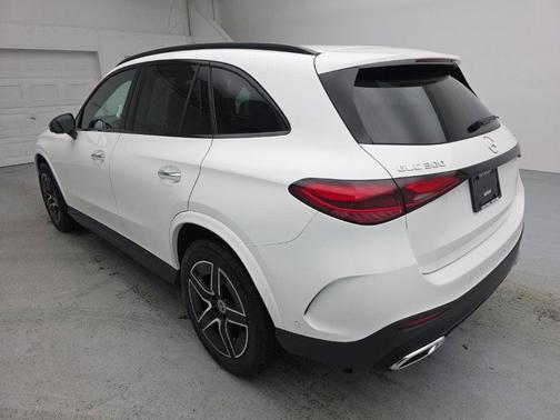 2023 Mercedes-Benz GLC 300 Base 4MATIC