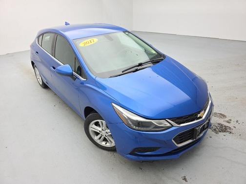 Kinetic Blue 2017 Chevrolet Cruze LT