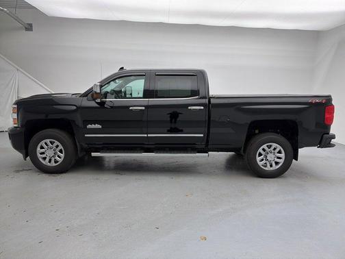 2019 Chevrolet Silverado 3500 High Country