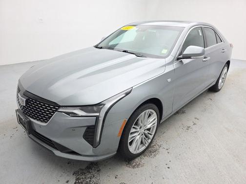 2023 Cadillac CT4 Premium Luxury