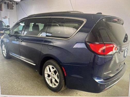 2019 Chrysler Pacifica Touring-L Plus