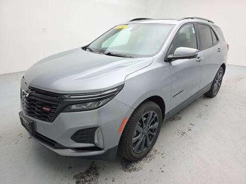 Sterling Gray Metallic 2024 Chevrolet Equinox RS