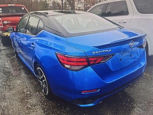 2t Blu Blk Roof 2024 Nissan Sentra SR