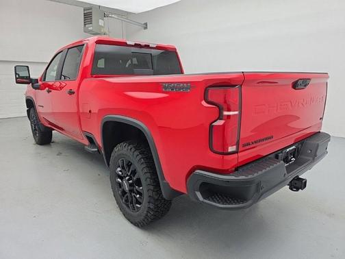 2026 Chevrolet Silverado 3500 LT