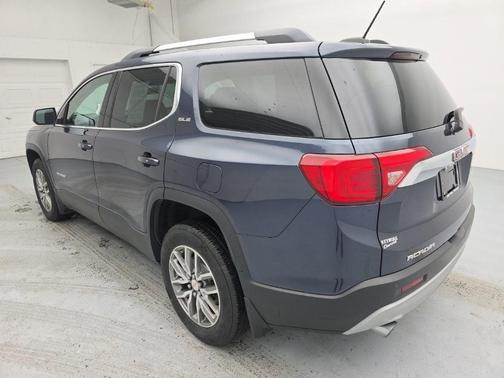 2019 GMC Acadia SLE-2