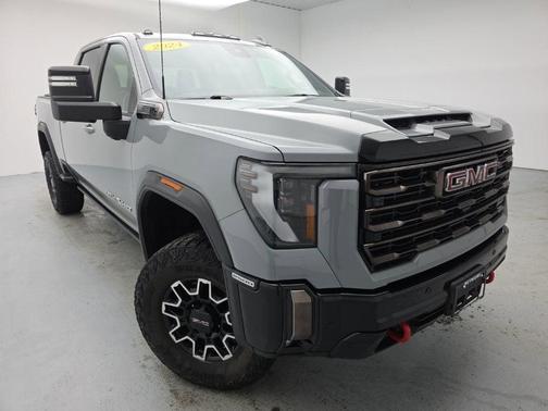 2024 GMC Sierra 2500 AT4X