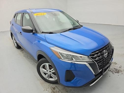 2022 Nissan Kicks S