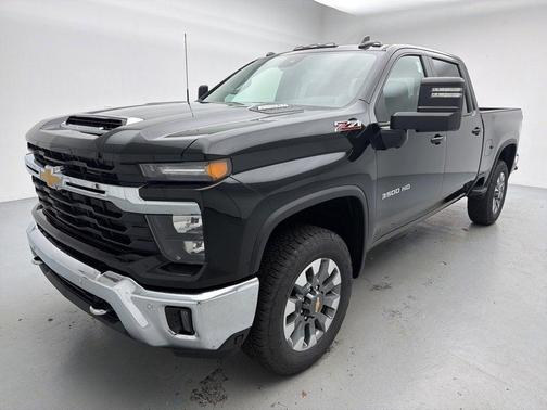 2026 Chevrolet Silverado 3500 LT