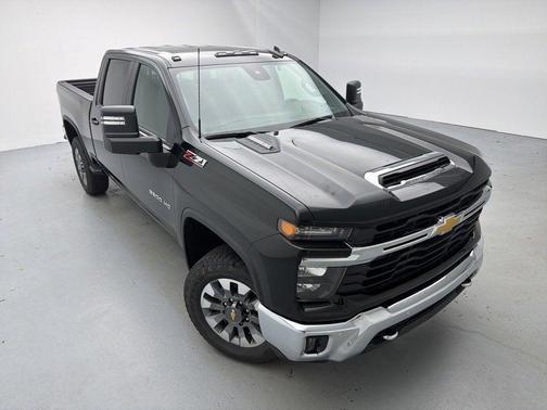 2026 Chevrolet Silverado 3500 LT