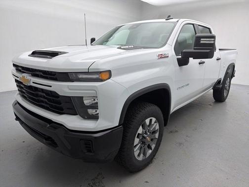 2026 Chevrolet Silverado 2500 Custom