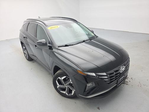 Phantom Black 2023 Hyundai TUCSON SEL