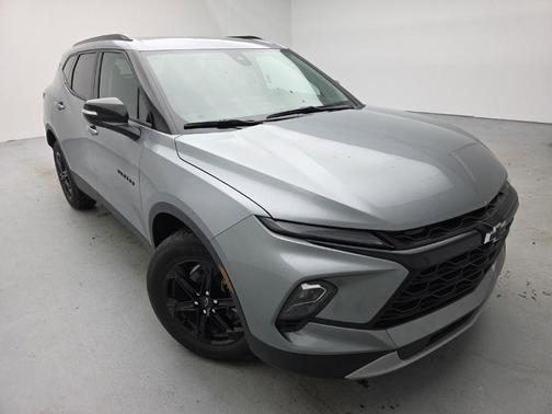 Sterling Gray Metallic 2026 Chevrolet Blazer LT