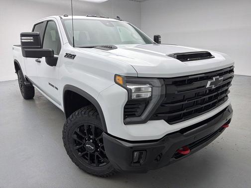 2026 Chevrolet Silverado 3500 LT