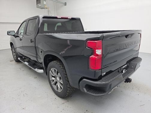 Black 2022 Chevrolet Silverado 1500 Limited RST