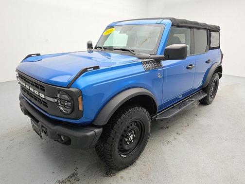 2022 Ford Bronco Black Diamond