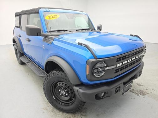 2022 Ford Bronco Black Diamond