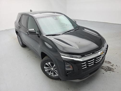 Mosaic Black Metallic 2026 Chevrolet Equinox LT