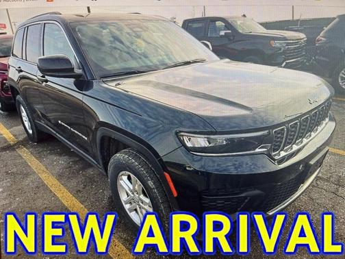 2023 Jeep Grand Cherokee Laredo