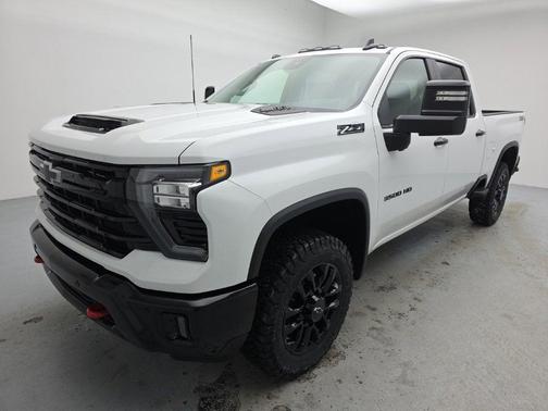 2026 Chevrolet Silverado 3500 LT