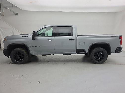Sterling Gray Metallic 2026 Chevrolet Silverado 2500 LTZ