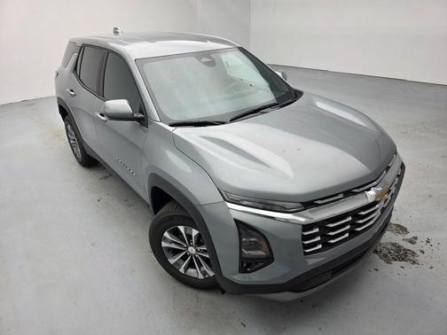 Sterling Gray Metallic 2026 Chevrolet Equinox LT