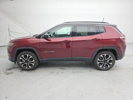 Velvet Red Pearlcoat 2022 Jeep Compass Limited