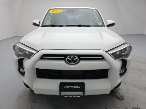Ice 2023 Toyota 4Runner SR5 Premium